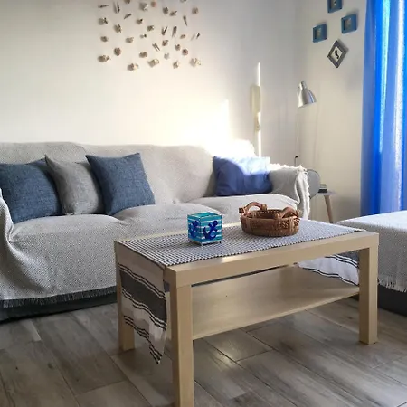 Apartment With 2 Bedrooms In El Medano, With Wonderful Sea View, Shared Pool, Furnished Terrace - 200 M From The Beach