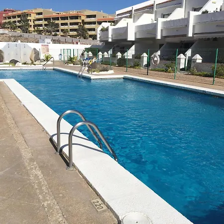 Apartment With 2 Bedrooms In El Medano, With Wonderful Sea View, Shared Pool, Furnished Terrace - 200 M From The Beach *