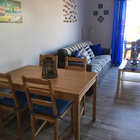 With 2 Bedrooms In El Medano, With Wonderful Sea View, Shared Pool, Furnished Terrace - 200 M From The Beach El Medano (Tenerife)